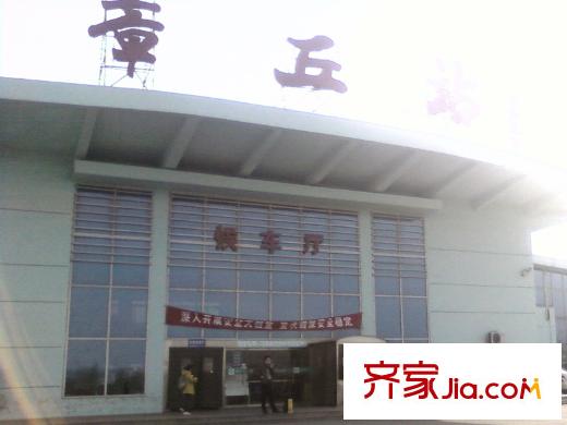 章丘唐人中心周邊濟(jì)青公路汽車站