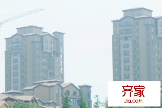 藍(lán)石大溪地