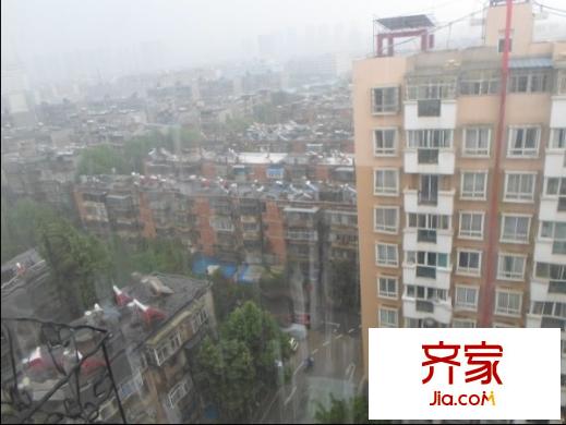 理工大學(xué)新迎校區(qū)外景圖 