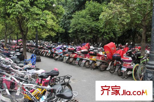 匯都國際周邊停車場