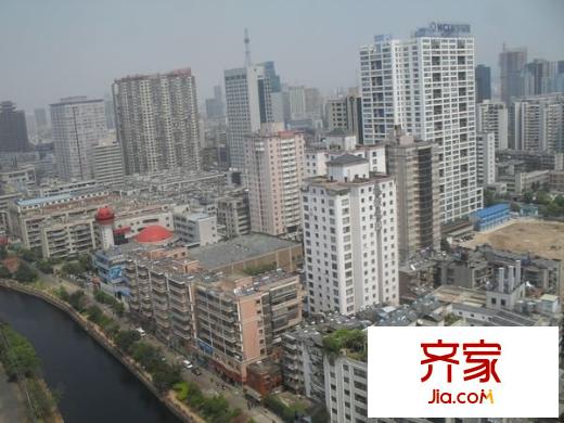 鴻城廣場(chǎng)外景圖 