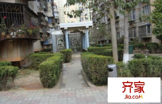 昆明卷煙廠田壩小區(qū)外景圖昆明卷煙廠田壩區(qū)