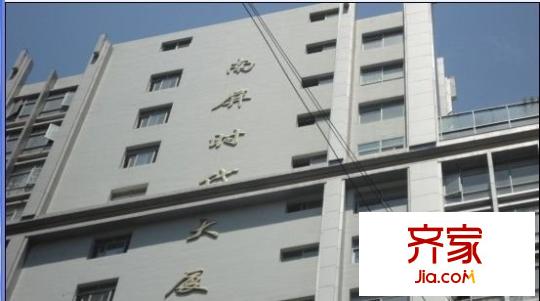 南屏?xí)r代外景圖 