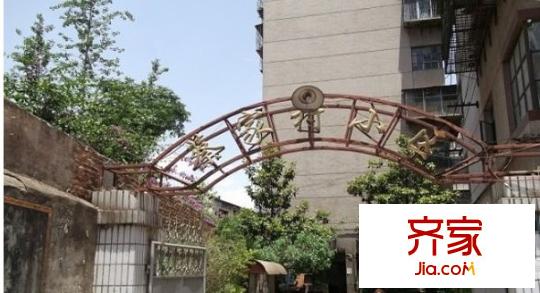 蔡家村小區(qū)外景圖