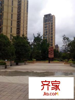 江東花城外景圖 