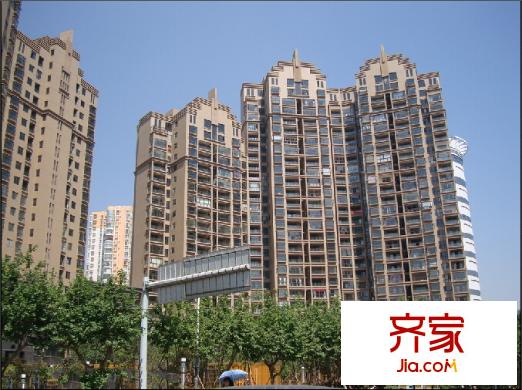 中央麗城外景圖 