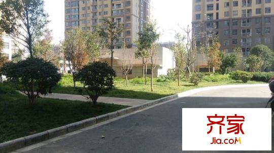 溪畔麗景外景圖 
