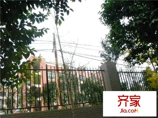 春城慧谷小區(qū)小學(xué)（2013-12-1）