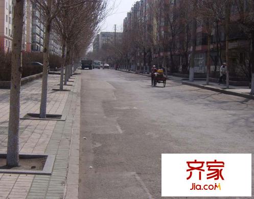 龍房名苑外景圖
