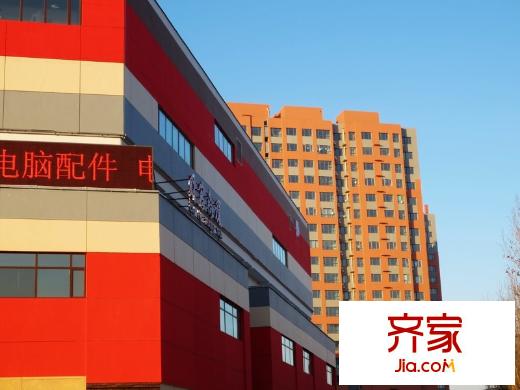 財(cái)富天地外景圖項(xiàng)目商服側(cè)面（2012-11-20）