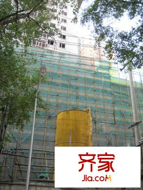 世紀(jì)嘉園實景圖施工現(xiàn)場（2010.8.12）