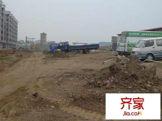 果菜市場小區(qū)外景圖項目施工實景（2012-6-3）