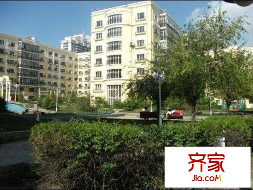 新苑小區(qū)外景圖 