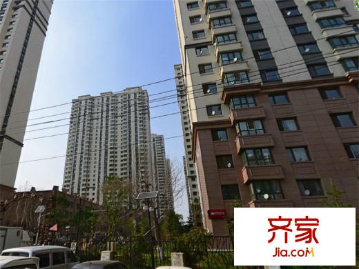 北岸眾和城外景圖