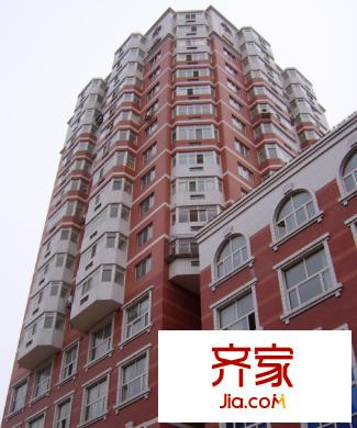 龍?chǎng)渭覉@外景圖 