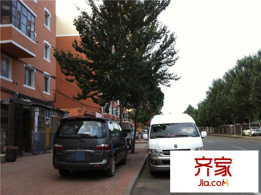 平湖小區(qū)外景圖 
