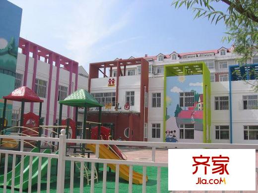 常盛源實(shí)景圖小區(qū)內(nèi)部幼兒園