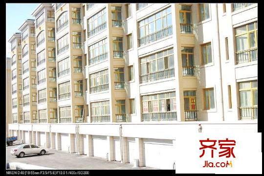 學(xué)院新城外景圖項(xiàng)目樓盤4棟外觀