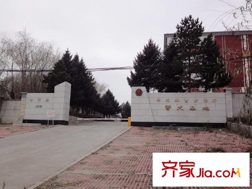 學(xué)院新城配套圖項(xiàng)目北側(cè)的警犬基地10-11-5