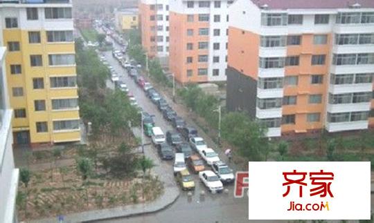 龍房小區(qū)外景圖