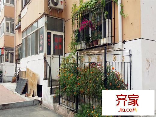 保健新區(qū)外景圖-小區(qū)一角