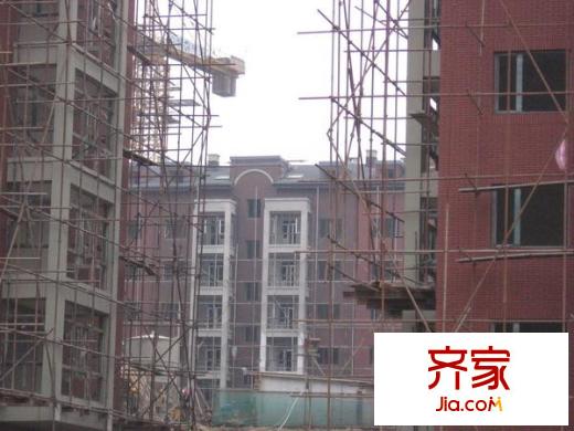 南郡二期麗郡實(shí)景圖施工