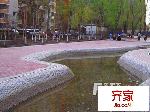 中北春城外景圖一期