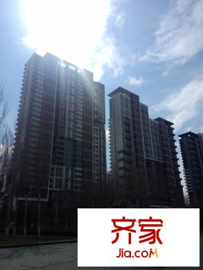 北岸明珠外景圖小區(qū)沿街（2013-04-11）