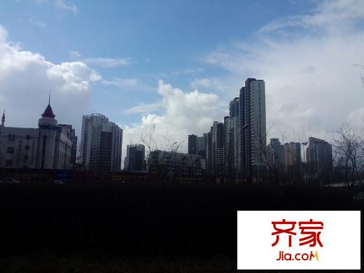 北岸明珠外景圖小區(qū)沿街（2013-04-11）