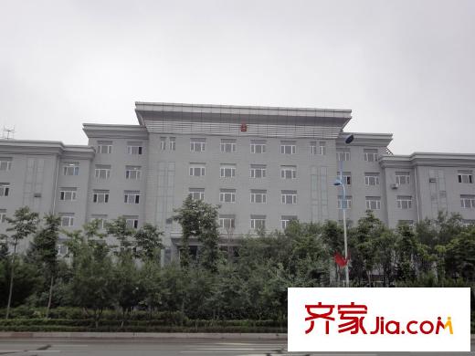 祥瑞府邸配套圖項目斜對面為呼蘭區(qū)人民政府10.08.05