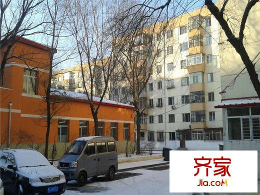 嵩山小區(qū)外景圖