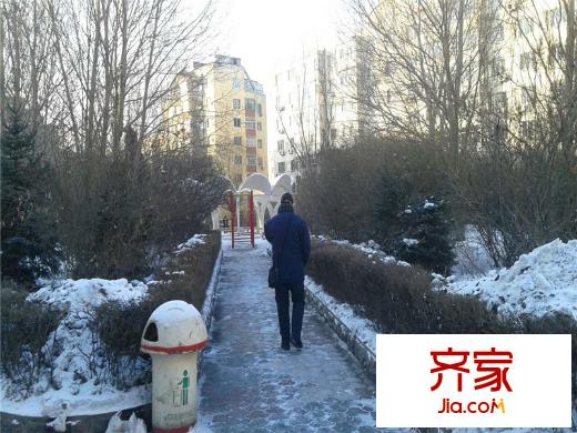 嵩山小區(qū)外景圖