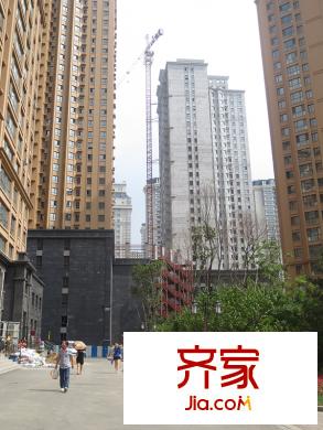 澗橋西畔外景圖現(xiàn)房（2014-8-7）