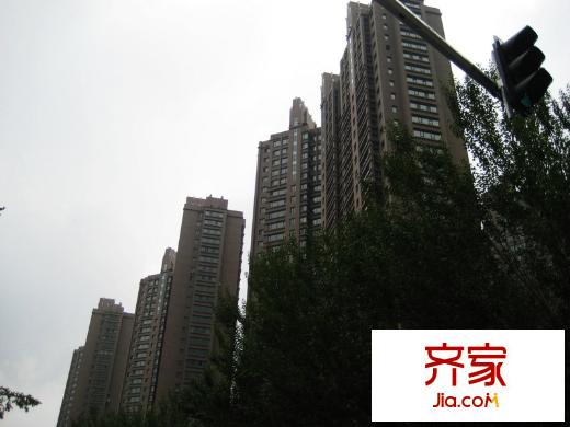 悅山國(guó)際外景圖一期現(xiàn)房（2012-6-6）