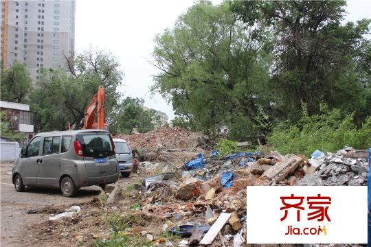 綠地?城央名邸項(xiàng)目工地實(shí)景圖（2015-6-9）