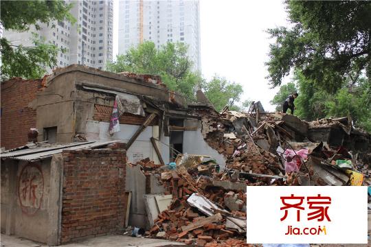 綠地?城央名邸項(xiàng)目拆遷處實(shí)景（2015-6-9）