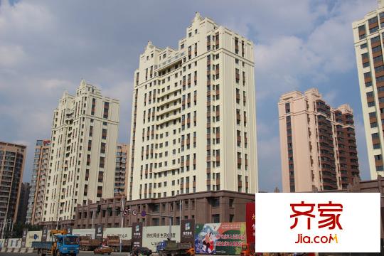 悅?cè)徽槌琼?xiàng)目11#12#樓實(shí)景圖（2015-7-13）