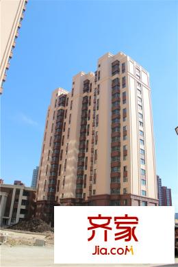 悅?cè)徽槌琼?xiàng)目樓體（2015-10-20）