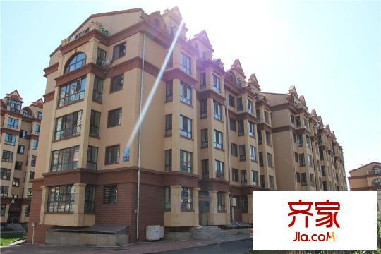 綠海華庭項(xiàng)目多層17棟實(shí)景圖（2015-10-21）