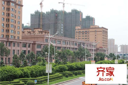 泰鑫國典項目沿街一側(cè)(2015-06-04)
