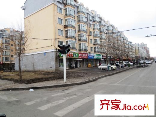 香悅藍(lán)天下周邊便利店（2013-04-09）