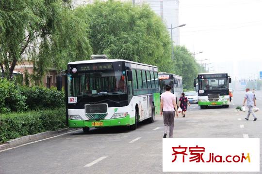 盟科萬城周邊公交車終點站（2015.06.26）