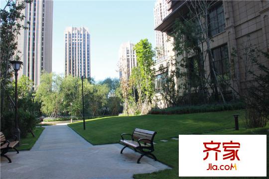 寶宇天峰小區(qū)內(nèi)部外景（2015-09-16）