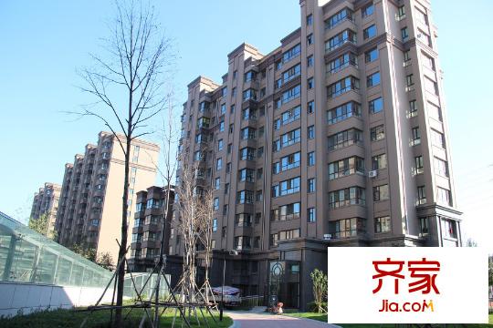 綠色新城二期嘉苑項(xiàng)目高層外景（2015-10-10）