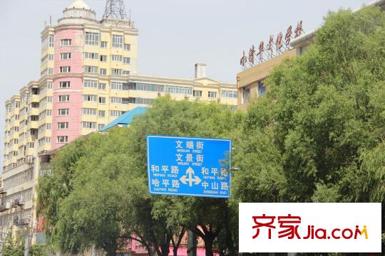 萬(wàn)象上東附近路標(biāo)（2015-07-30）