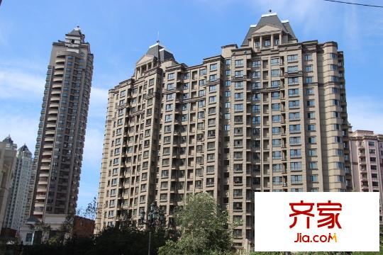 悅城小區(qū)高層實(shí)景（2015-10-08）