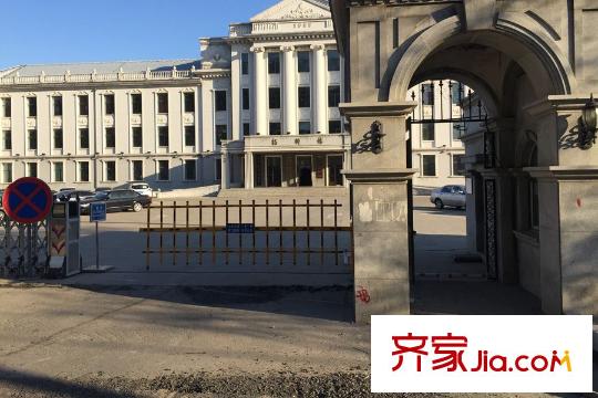鑫泉?金崗灣周邊學(xué)校正門（2014.10.28）