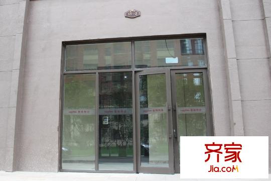 魯商松江新城高層單元門實(shí)拍（2015-10-9）