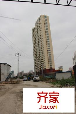學(xué)府經(jīng)典項(xiàng)目高層施工外景（2015-10-16）
