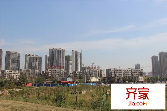 萬科香湖盛景一期高層（2015-09-12）